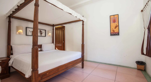 Вилла с 2 комнатами с балконом Putri Bali Seminyak Villa