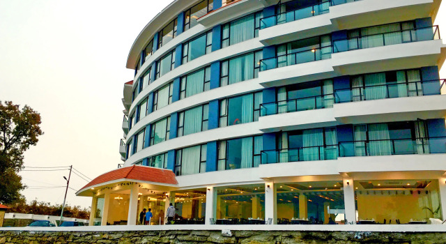 Himalayan Front Hotel by KGH Group, Rezervasyon Otel Pokhara Gandaki Pradesh Province