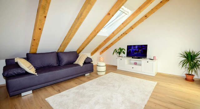 Lara, Book Hotel Hoteller i Split Region med parkering, Parkering