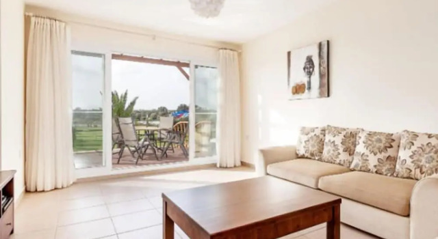 Thalassa Beach Resort Apartment 11-301, Забронировать Апартаменты/квартира Бафра Северный Кипр