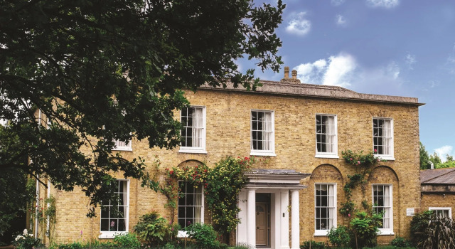 The Hadlow Manor Hotel