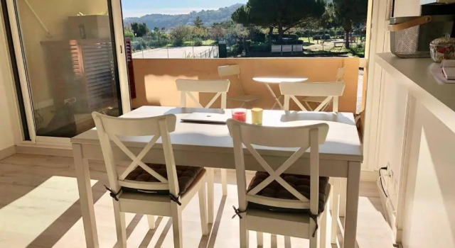 Appartement Bormes-les-Mimosas, 3 pièces, 4 personnes - FR-1-610-37