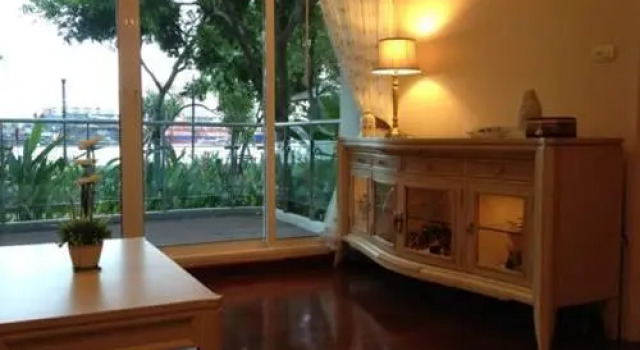 Chao Phraya River Front Villa, Забронировать Вилла Отели Бангкока с бассейном, Бассейн