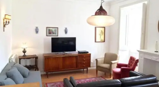 Lisbon Secret & River View Flat, Забронировать Апартаменты/квартира Эштрела , рядом с Рату