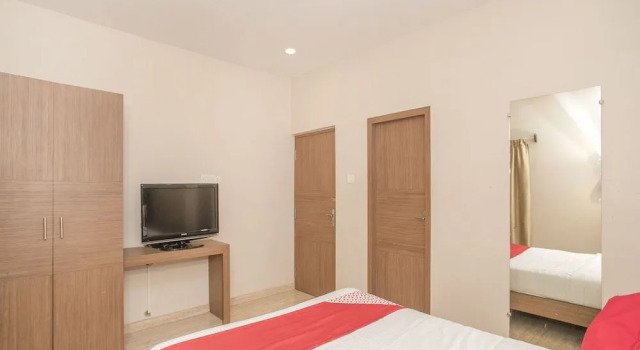 OYO 10722 Simera Service Apartments