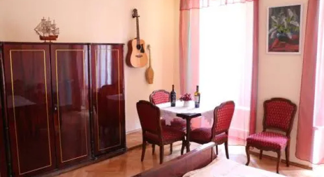K&N Guesthouse
