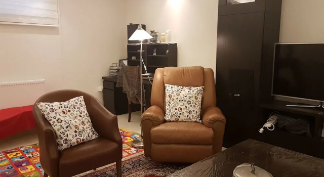 Апартаменты Comfort 1 New Bedroom Apartment on Airport Road