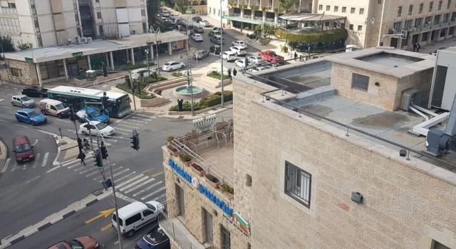Art Apartment near Mamila