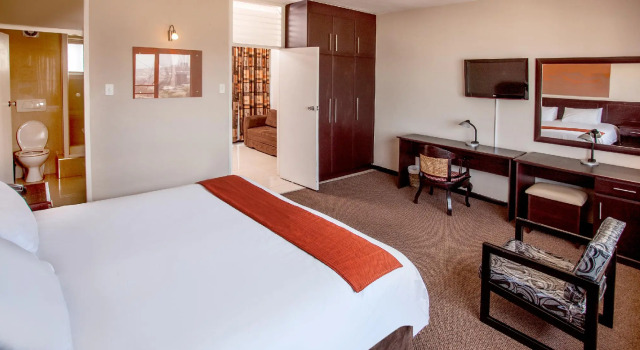Coastlands Durban Self Catering Holiday Apartments, Забронировать Апартаменты/квартира Дурбан Квазулу-Наталь, рядом с Международный конгресс-центр Дурбана