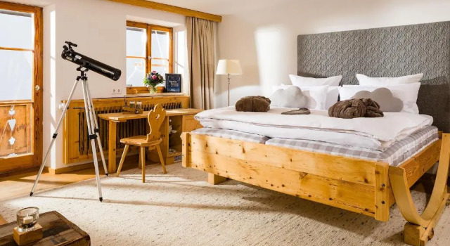Двухместный номер Standard с балконом Berghotel Rehlegg