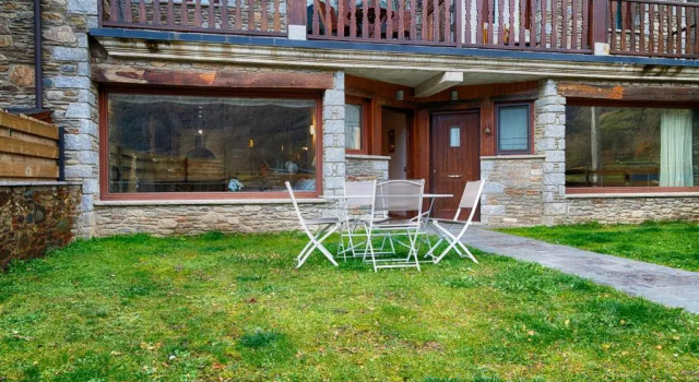 Plaus, Book Hotel Hoteller i Val d'Aran med parkering, Parkering