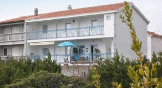 Apartman Tribunj Luji i Andreja