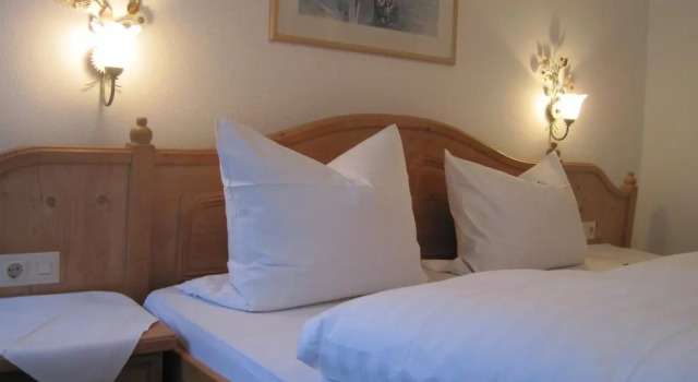 Hotel Restaurant Albans Sonne, Забронировать Отель Бад-Риппольдзау-Шапбах Landkreis Karlsruhe