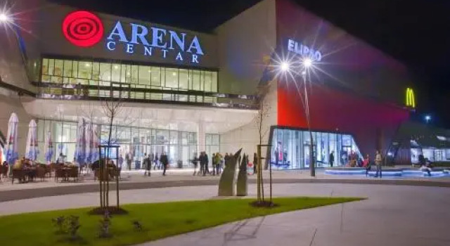 Arena1 Apartment