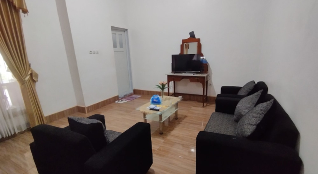Hotel O Homestay Bonjeruk Near Restoran Pawon 21 Bonjeruk, Book Hotel Hotels in Lombok with Parking, Parking
