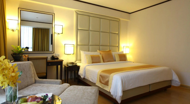 Номер Executive The Four Wings Hotel Bangkok