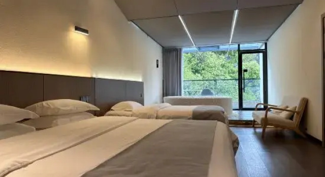 Люкс Qiannan Bamboo Sea Yanqi. Private Tang Homestay