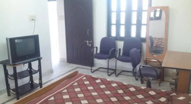 Manhar Vilas Hotel