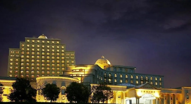 Pinghu Sun Lake Hotel, Buchen Sie Hotel SPA-Hotels in Pinghu, SPA