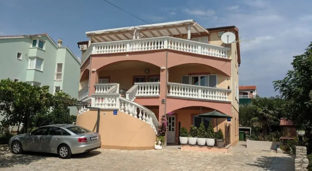 Jak - Parking and BBQ - A3, Забронировать Отель Отели Водице 3 звезды, рядом с Пляж Хексагон, 3*