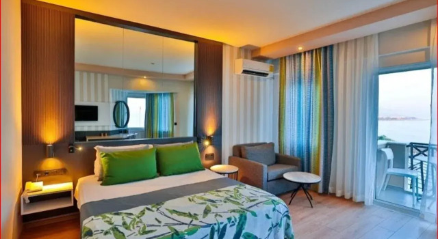 EOS Beach Resort