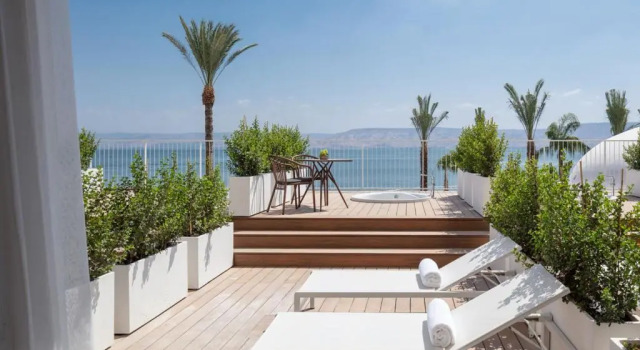Номер Standard Galei Kinnereth Hotel