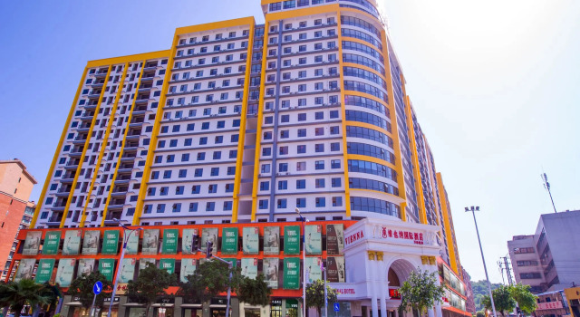 Vienna Hotel Guilin Wanxiang Cheng Branch, Забронировать Отель Гуйлинь Гуанси-Чжуанский автономный район, рядом с Guilin Liu San Jie Landscape Park