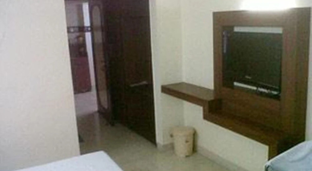 Hotel Surya, Забронировать Отель Отели штата Махараштры 3 звезды, 3*