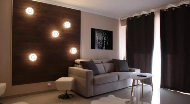 Stylish 2 Room Flat 60 meters to the beach, Забронировать Апартаменты/квартира Fabron Ницца, рядом с Пляж Фаброн