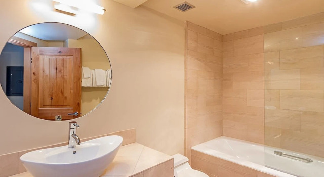 Люкс Ice House Suites and Condominiums