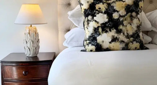 Номер Luxury Scarborough Hill Country Inn