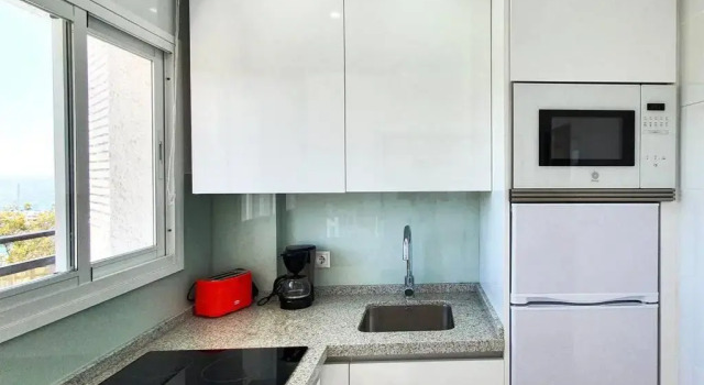 SKOL 521. Fantastic Studio on the Beachfront for Holiday Rental.