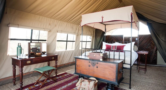 Camp Kalahari, Boek Hotel Gucta Botswana