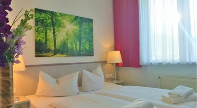 BIG Reisehotel Wolfen, Réserver Hôtel Bitterfeld-Wolfen Saxe-Anhalt