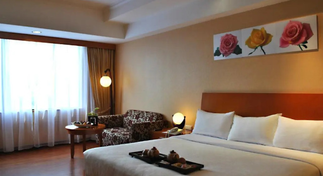 Двухместный клубный номер Executive ARTOTEL Gelora Senayan Jakarta