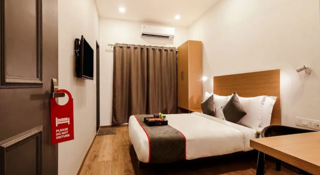 OYO Townhouse 075 Nagpur Airport, Забронировать Отель Отели штата Махараштры 3 звезды, 3*