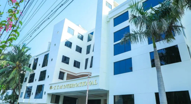KKM International kk, Забронировать Отель Бизнес-отели штата Тамилнада, 4* 5*