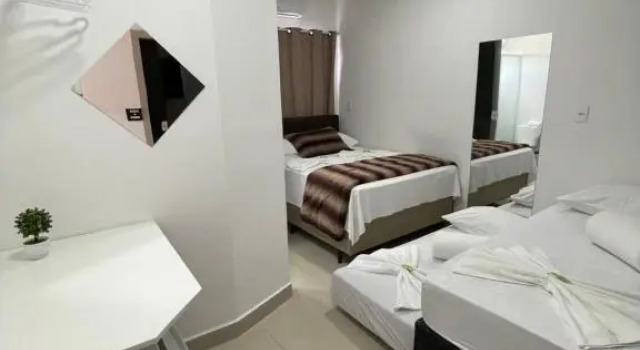 Четырёхместный номер Comfort Penha Parque Pousada