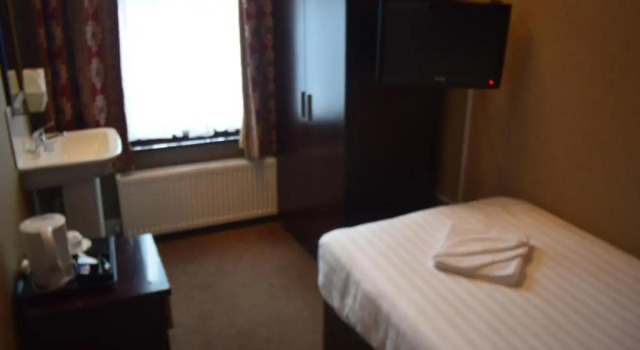 Номер Economy Rossmore Hotel
