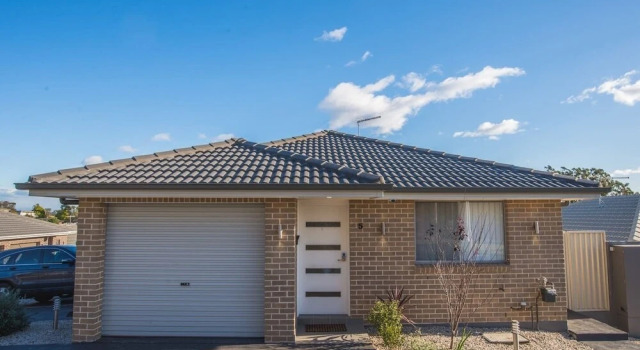 PEACEFUL 2Kingbed RootyHill Townhouse near Station, 예약 호텔 Rooty Hill Sydney Region