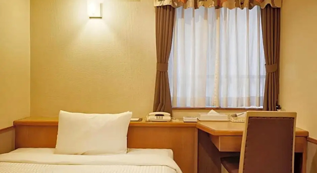 Номер Economy Crown Hotel Okinawa