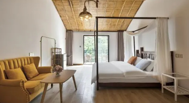 Кровать в общем номере Mogan Qixin Independent Villa