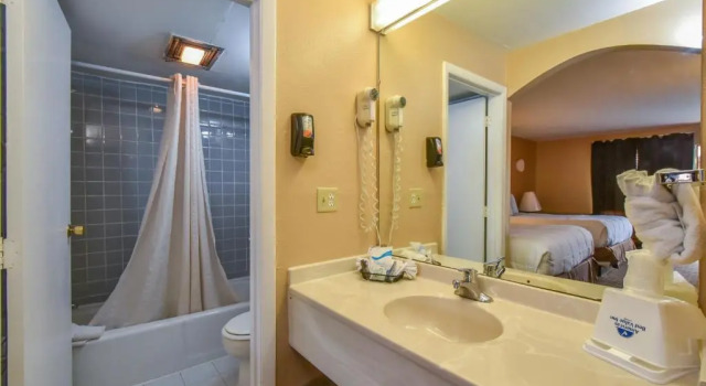 Номер Standard Americas Best Value Inn & Suites Williamstown