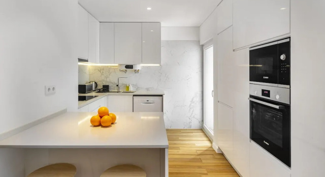 Апартаменты Chic & Stylish Retreat In Estoril'S Finest Location