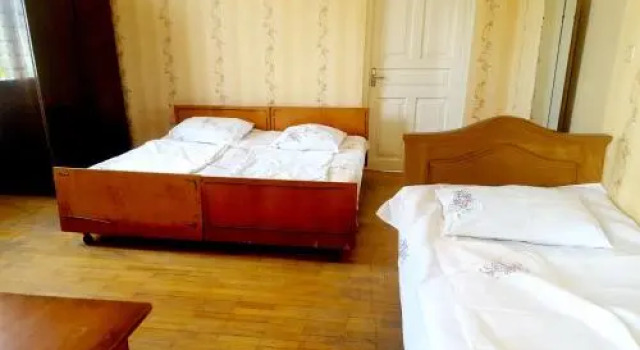 Medea's Guest House, Book Guesthouse Batumi 