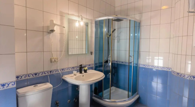 Трёхместный номер Standard Prince Hotel