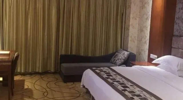 Двухместный люкс Deluxe Huaxi International Hotel
