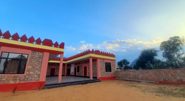 Pushkar Retreat Resort, Забронировать Курортный отель Отели штата Раджастхана с парковкой, Парковка