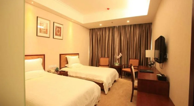 GreenTree Inn Shanxi Jinzhong JieXiu Railway Station Express Hotel, Rezervați Hotel Jiexiu Shanxi