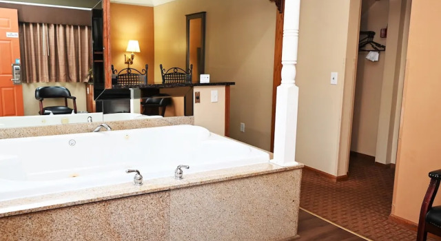 Двухместный люкс Fellows Creek Lodge